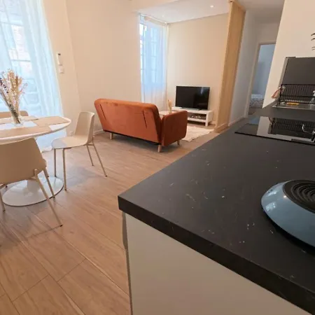 Apartmán Le Rameau - T2, Calme, Terrasse & Clim